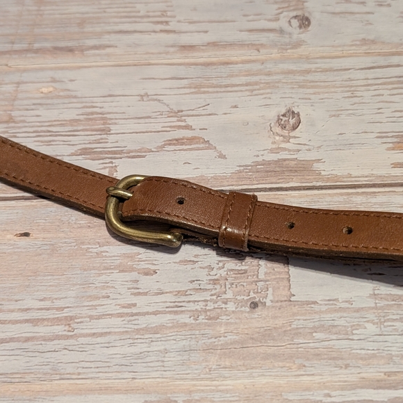 Vintage Coach Willis Leather Crossbody Bag in British Tan - Picture 7 of 16